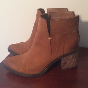 Steve Madden Ankle Boots